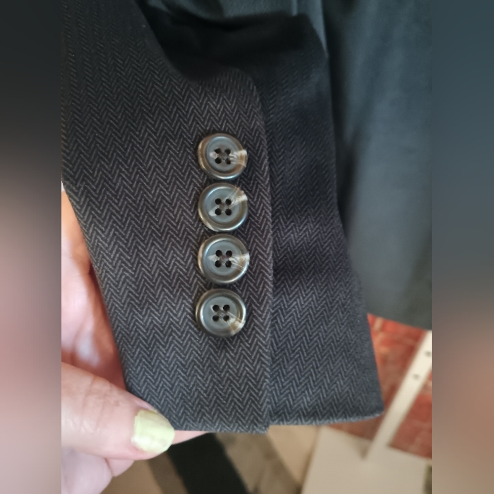 𝐂𝐇𝐀𝐏𝐒 𝐂𝐥𝐚𝐬𝐬𝐢𝐜 𝐕𝐞𝐥𝐯𝐞𝐭 𝐁𝐥𝐚𝐳𝐞𝐫 𝐉𝐚𝐜𝐤𝐞𝐭 - Picture 8 of 14